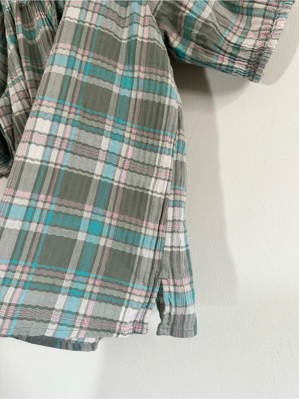 Loft plaid puff sleeve gauze tie front blouse size M